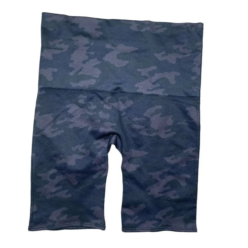 SPANX Look at Me Now Bike Short in Black Camo Size Medium